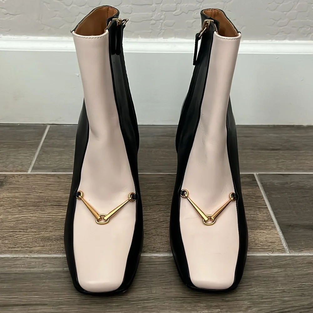 NEW Tory Burch Equestrian Link Two Tone Booties Size 6.5